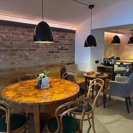 Goldener Hirsch Hotell 3*