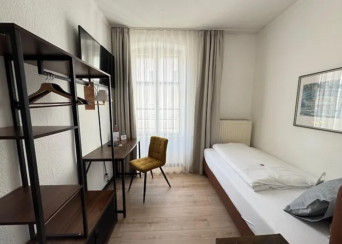 Goldener Hirsch 3* كاوفبويرن