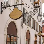 Goldener Hirsch