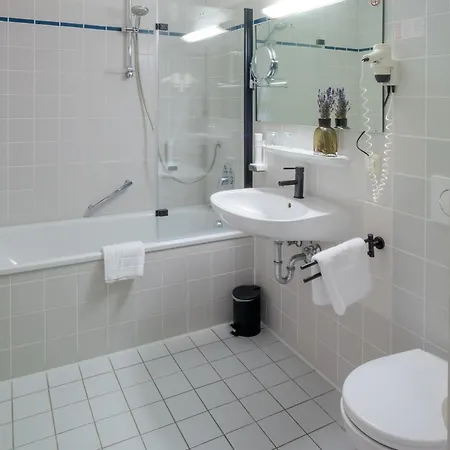 Hotel Goldener Hirsch 3*